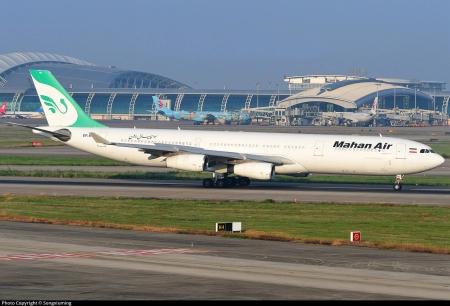 ایرباس هواپیمایی ماهان EP-MMD