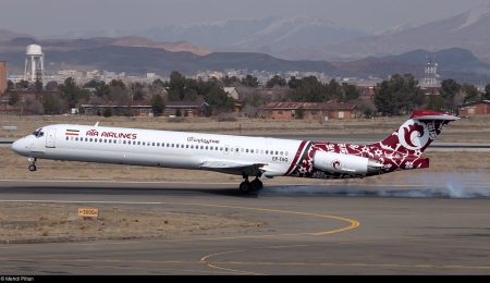 ام دی هواپیمایی آتا EP-TAQ