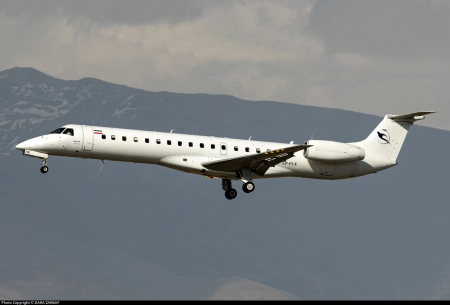 امبرائر هواپیمایی پویا EP-PUE