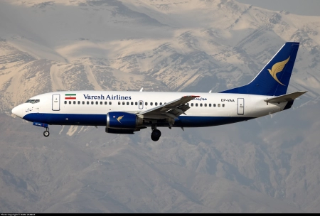 بوئینگ هواپیمایی وارش EP-VAA