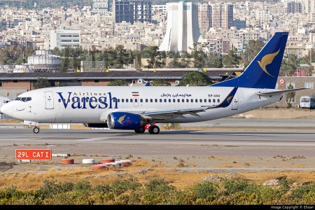 بوئینگ هواپیمایی وارش EP-VAV